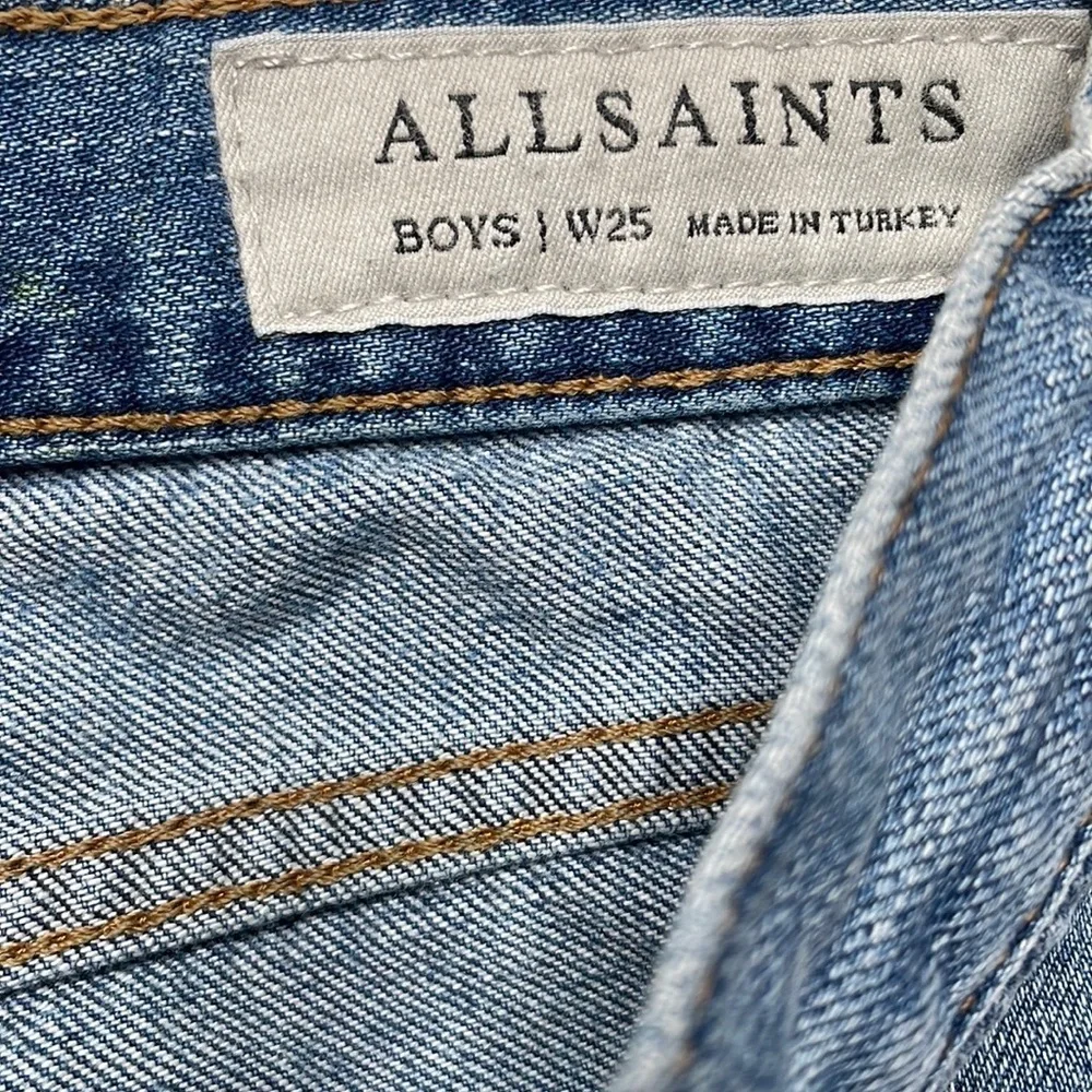 ALL SAINTS DENIM Boys Frayed Ty Jean in Mid Indigo size 25 Button Fly